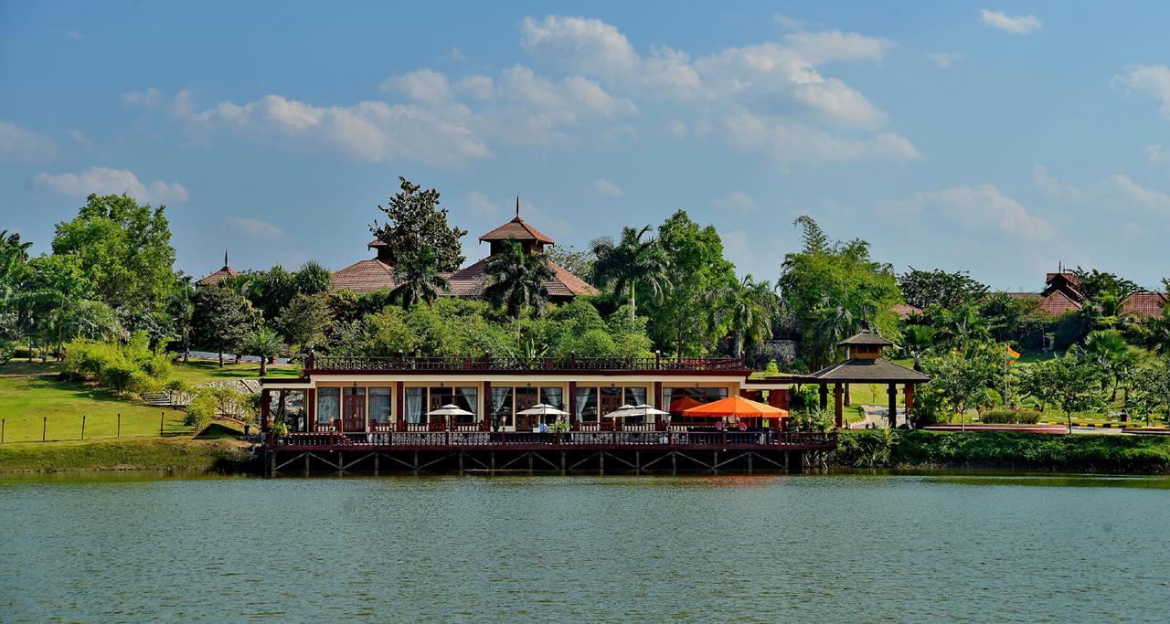 Aureum Palace Hotel & Resort Nay Pyi Taw Naypyidaw Exteriör bild